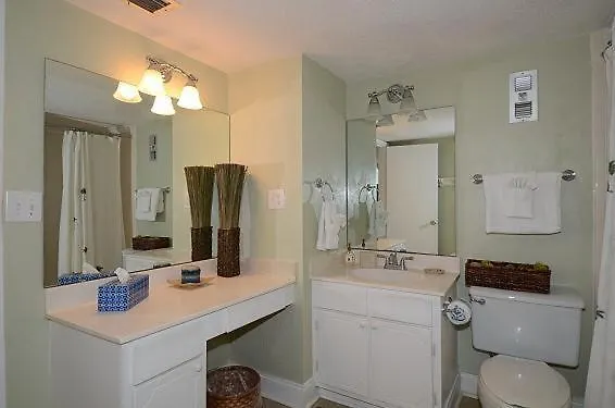 1046 - Perfect Place To Relax Shoreline Towers 1046 Destin 0*,  United States
